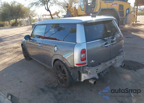 2008 Mini Cooper S Clubman z USA, uszkodzony, nr VIN WMWMM33518TP87059